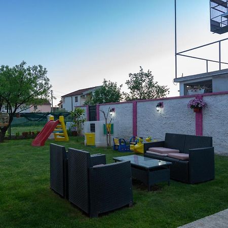 Apartman Mona Podgorica Exteriör bild