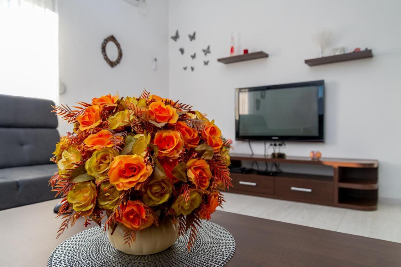 Apartman Mona Podgorica Exteriör bild