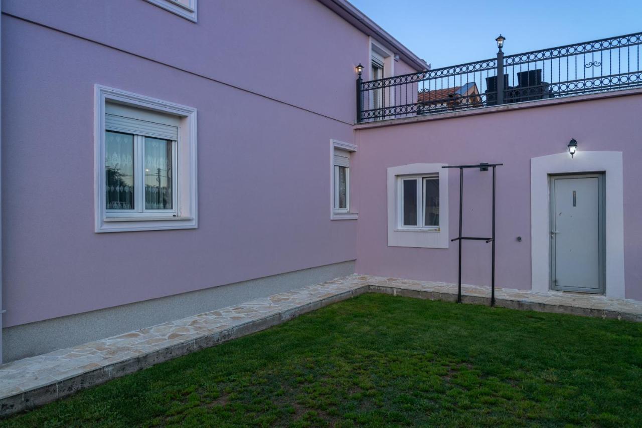 Apartman Mona Podgorica Exteriör bild